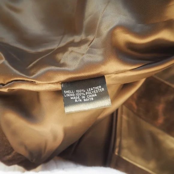 Clothing by Revue Brown Leather Jacket Women's Size XL - Picture 6 of 6